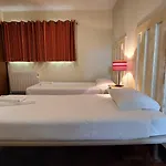 Hostel Hi - De Juventude Alfeizerão