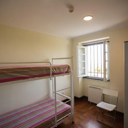 Hi - De Juventude Hostel