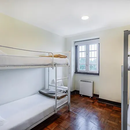 Hostel Hi Sao Martinho Do Porto - De Juventude