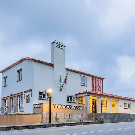 Hi - De Juventude Hostel *