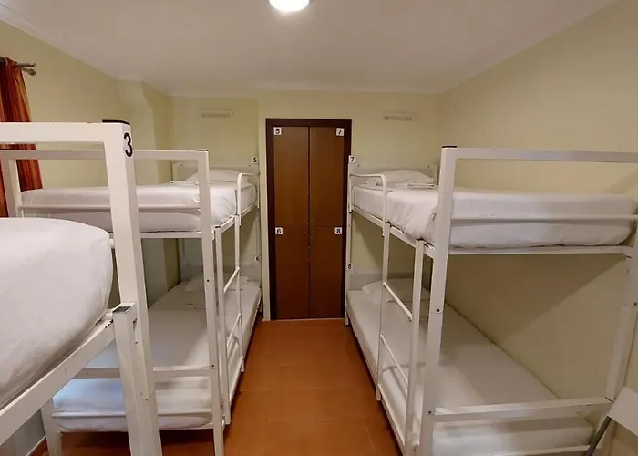 Hi - De Juventude Vandrerhjem