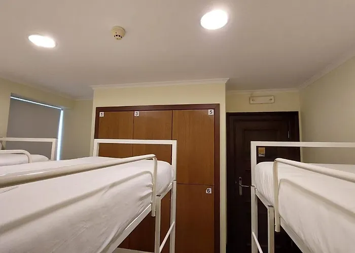 Vandrerhjem Hi - De Juventude *