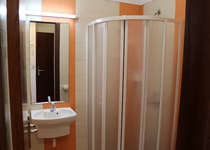 Vandrerhjem Hi - De Juventude *